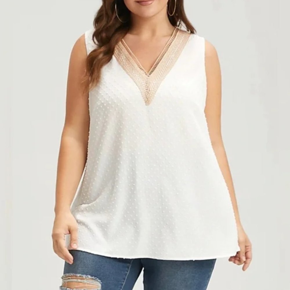 NWT BloomChic White Solid Embroidered Sleeveless Contrast Lace Tank Top 10/M